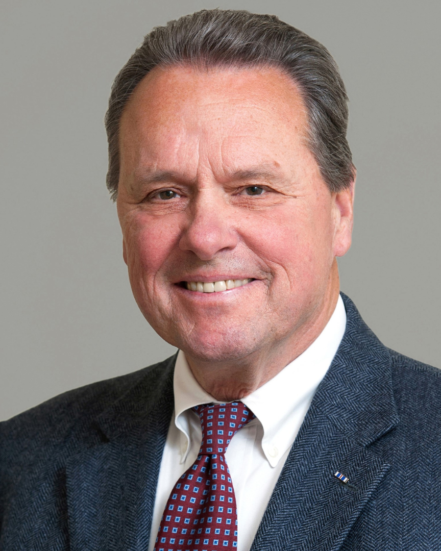 HENRY HOLDEN-864x1080